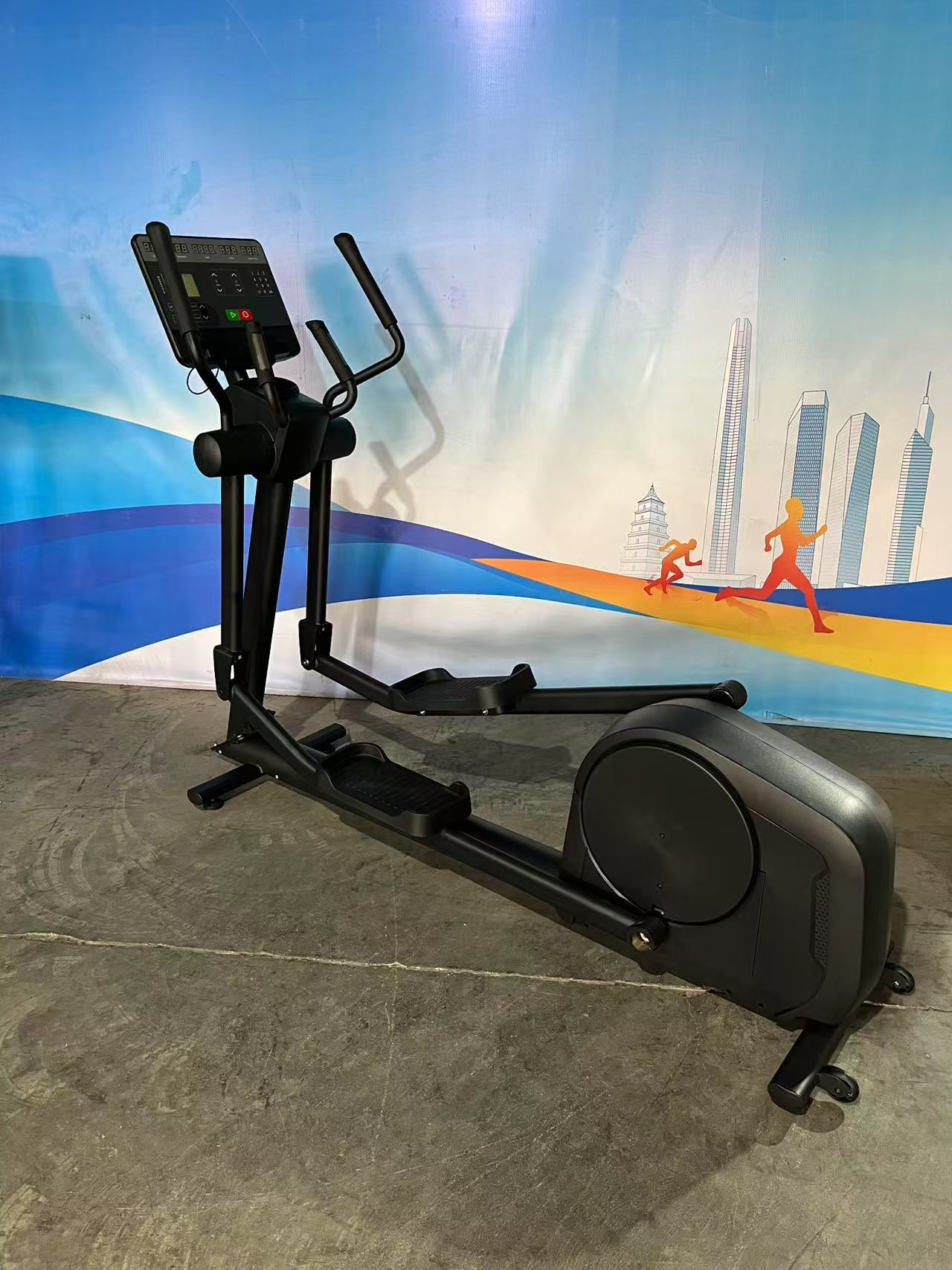 手動磁気エリプティカルクロストレーナー LEDディスプレイ  - Home Gym Trainer のレビューと価格